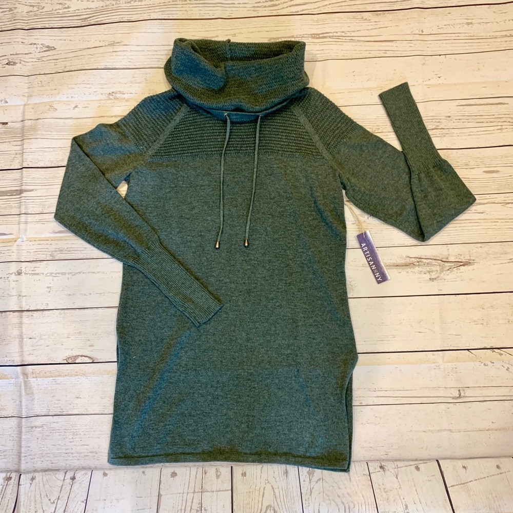 Tunic sweater with high adjustable collar